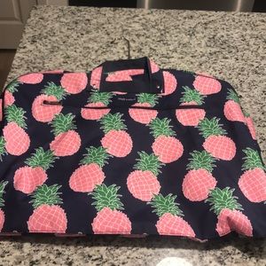 Simply Southern hanging garmet bag